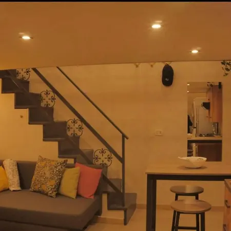 アパート Casina A Pizzofalcone 93 *