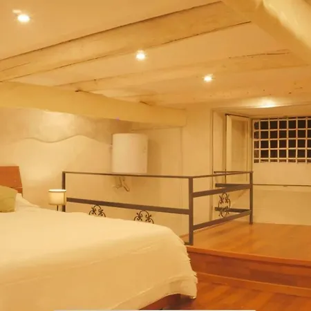 Casina A Pizzofalcone 93